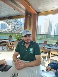 احمد رياض الحديد