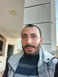 qais taeh taeh
