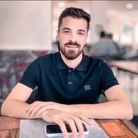 يزن خلف