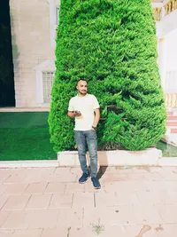 اسامه شيخ يوسف