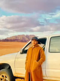 يوسف العنزي