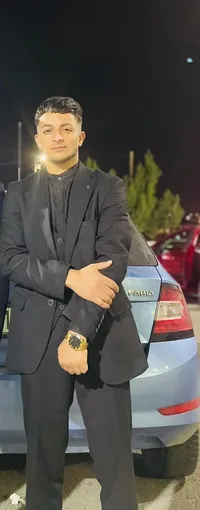 ايوب  غنام