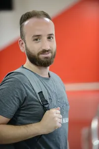 طاهر علي