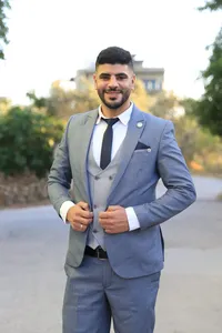 علي شراقة