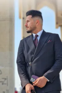 حسن 