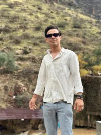 احمد خماس