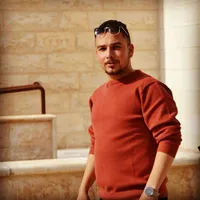 حمزة  نزال 