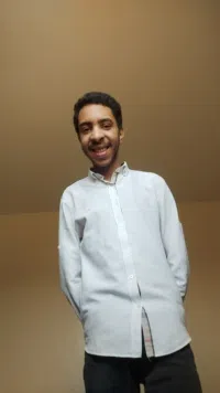 علي
