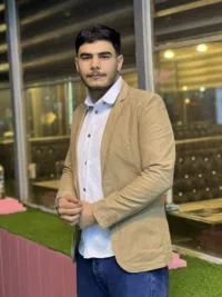 ايسر