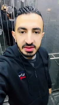 معتز نجار