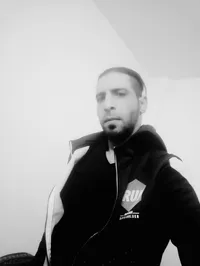 محمد العنزي