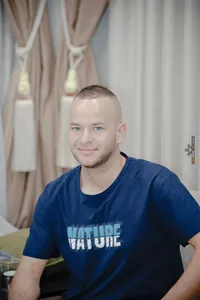 2be6a1ed-31e2-400f-a272-9f6948933cf8