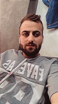 عزيز محمد محمود الغزلات