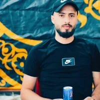 يزن  ابو علي 