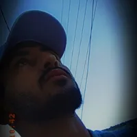 مصمم شاشة سوداء