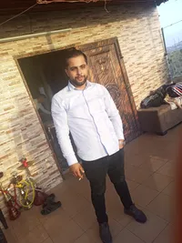 Nizar Yadak