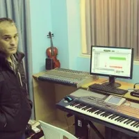منير