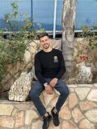 مجدي 