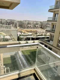 شقة استلام فورى في Mountain View I city التجمع الخامس بالتقسيط حتي 8 سنين