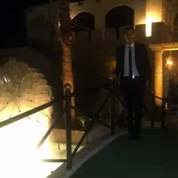 Hamza Alostora