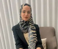 ميس عازم