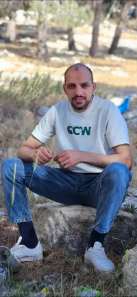 حسن حمد