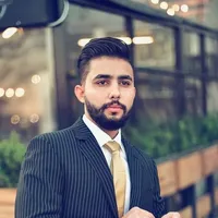 الأستاذ انس مقصقص