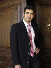 أنس غالب البيك