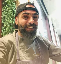معتز  ابو حسن 