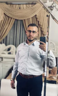 سميح  ناصر الدين