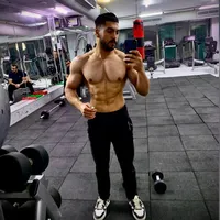 personal trainer  Fitness and bodybuilding trainer 