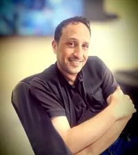 معاذ المومني