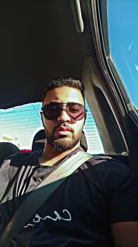 اديب موفق سلهب