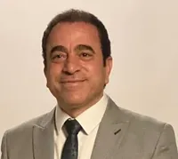 مصطفى  محمود