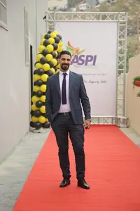 ناصر مدموج