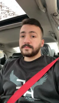 أمجد نبيل 