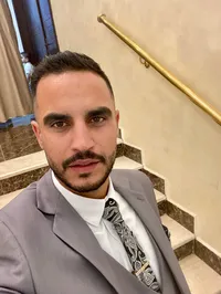 انس ابومياله
