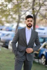 يوسف حنتش