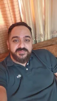 انس  شحاده