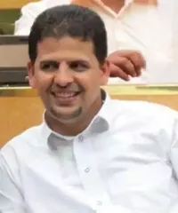 عبدالعزيز  زمام 