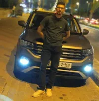 أحمد طاهر
