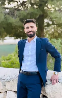 يزن  الطيطي 