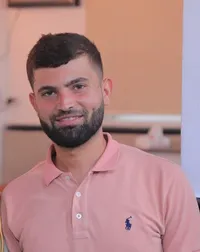 زكي  حسين 