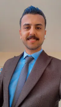 أحمد شاكر 