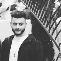 لؤي  شيخ
