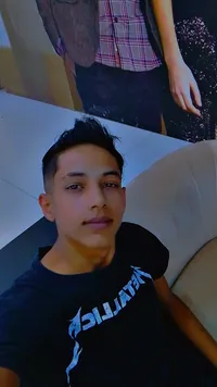 محمود  العزام