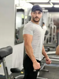 zaid hosne aqrbawi