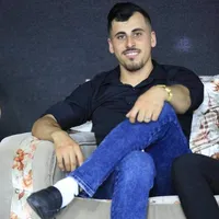 علي عليات
