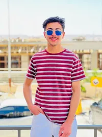 احمد مصطفى احمد