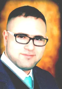 عبد العزيز  ابو عيشة 